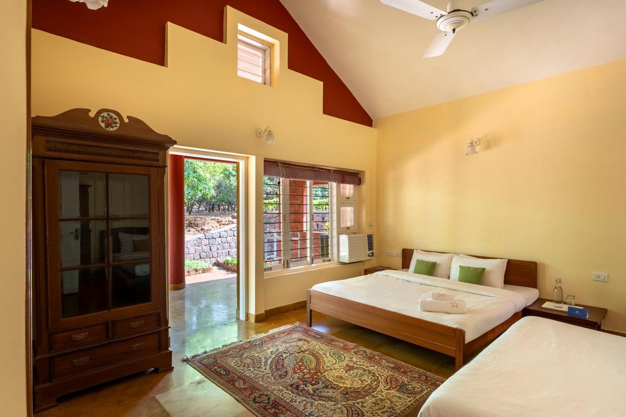 Saffronstays Garnet House Mahābaleshwar Exteriör bild