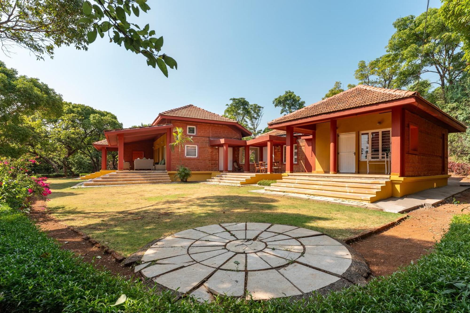 Saffronstays Garnet House Mahābaleshwar Exteriör bild